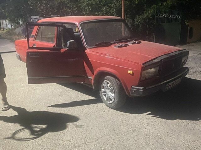 Червоний ВАЗ 2107, об'ємом двигуна 1.5 л та пробігом 1 тис. км за 583 $, фото 1 на Automoto.ua