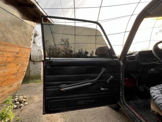 Красный ВАЗ 2107, объемом двигателя 1.6 л и пробегом 5 тыс. км за 430 $, фото 10 на Automoto.ua