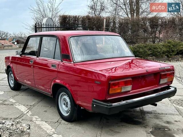 Красный ВАЗ 2107, объемом двигателя 1.5 л и пробегом 43 тыс. км за 2450 $, фото 6 на Automoto.ua
