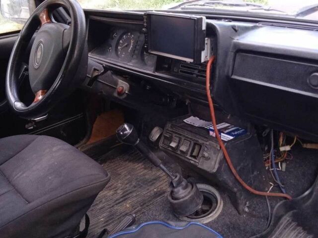 Красный ВАЗ 2107, объемом двигателя 0 л и пробегом 2 тыс. км за 432 $, фото 5 на Automoto.ua