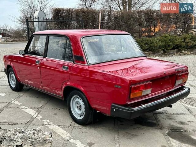 Красный ВАЗ 2107, объемом двигателя 1.5 л и пробегом 43 тыс. км за 2450 $, фото 5 на Automoto.ua