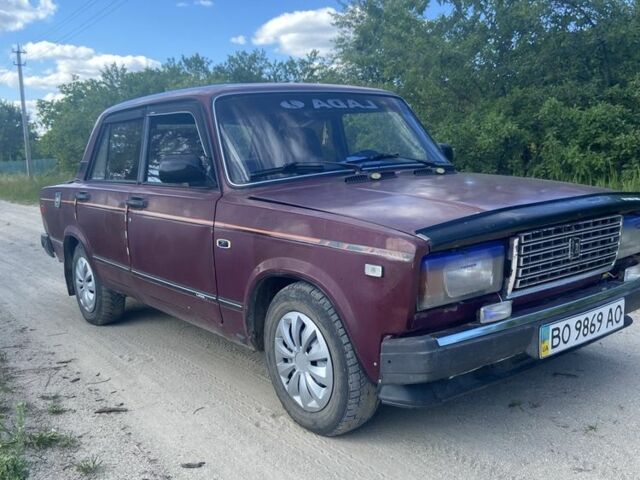 Красный ВАЗ 2107, объемом двигателя 1.5 л и пробегом 3 тыс. км за 450 $, фото 4 на Automoto.ua