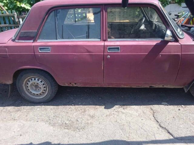 Красный ВАЗ 2107, объемом двигателя 0 л и пробегом 2 тыс. км за 432 $, фото 11 на Automoto.ua