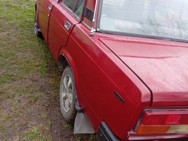 Красный ВАЗ 2107, объемом двигателя 0 л и пробегом 30 тыс. км за 900 $, фото 3 на Automoto.ua