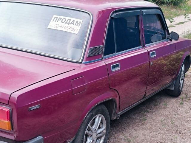 Красный ВАЗ 2107, объемом двигателя 1.5 л и пробегом 93 тыс. км за 961 $, фото 1 на Automoto.ua