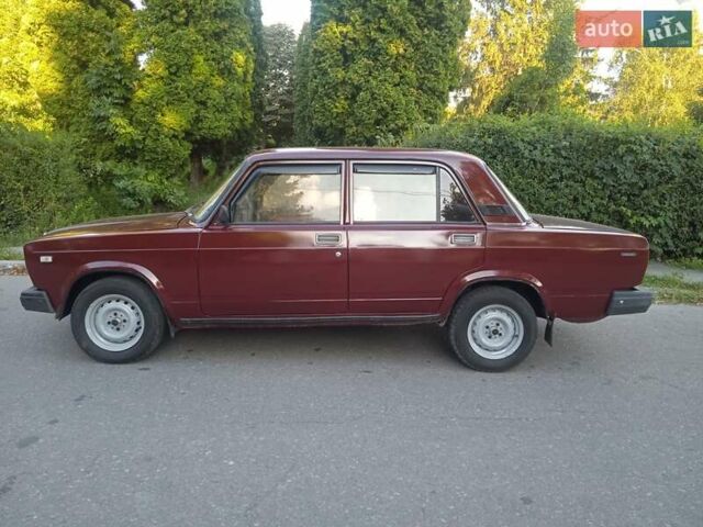 Красный ВАЗ 2107, объемом двигателя 1.5 л и пробегом 145 тыс. км за 850 $, фото 5 на Automoto.ua