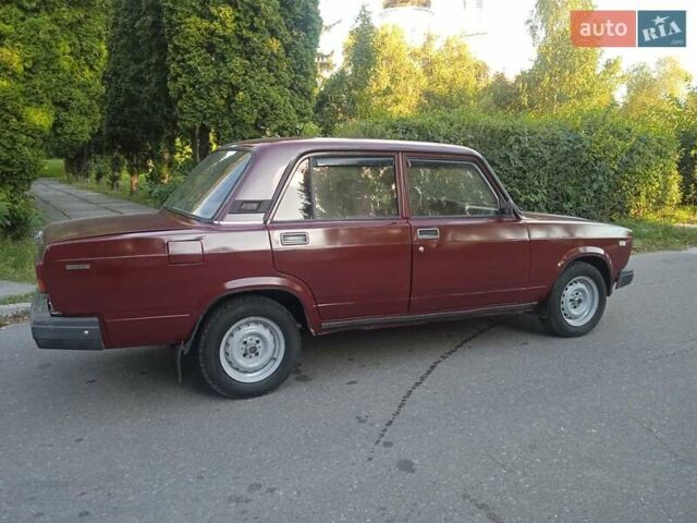 Красный ВАЗ 2107, объемом двигателя 1.5 л и пробегом 145 тыс. км за 850 $, фото 8 на Automoto.ua