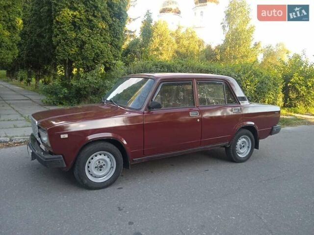 Красный ВАЗ 2107, объемом двигателя 1.5 л и пробегом 145 тыс. км за 850 $, фото 15 на Automoto.ua