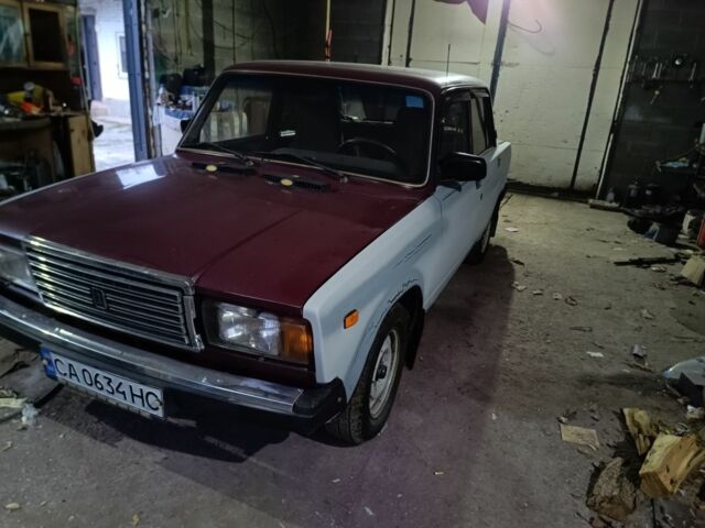 Червоний ВАЗ 2107, об'ємом двигуна 1.5 л та пробігом 177 тис. км за 650 $, фото 2 на Automoto.ua
