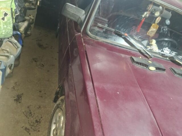 Красный ВАЗ 2107, объемом двигателя 1.6 л и пробегом 22 тыс. км за 850 $, фото 6 на Automoto.ua