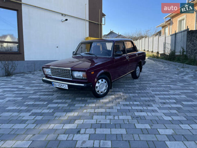 Красный ВАЗ 2107, объемом двигателя 1.5 л и пробегом 89 тыс. км за 1799 $, фото 18 на Automoto.ua