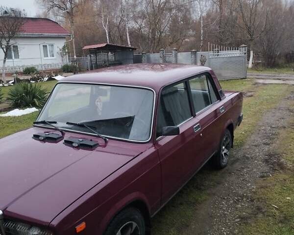 Красный ВАЗ 2107, объемом двигателя 1.45 л и пробегом 97 тыс. км за 1500 $, фото 2 на Automoto.ua
