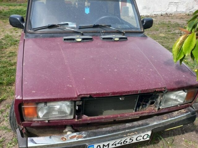 Красный ВАЗ 2107, объемом двигателя 1.5 л и пробегом 10 тыс. км за 549 $, фото 2 на Automoto.ua