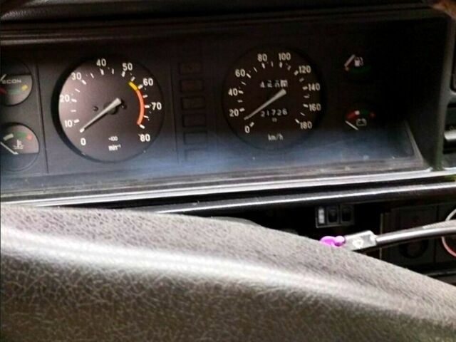 Червоний ВАЗ 2107, об'ємом двигуна 1.5 л та пробігом 123 тис. км за 650 $, фото 12 на Automoto.ua