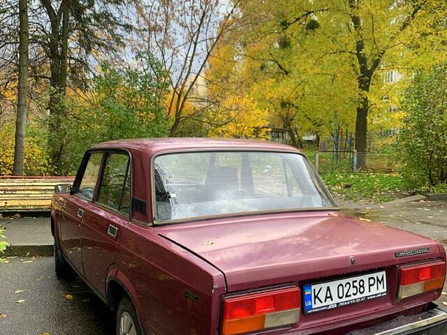Красный ВАЗ 2107, объемом двигателя 1.5 л и пробегом 66 тыс. км за 1100 $, фото 3 на Automoto.ua