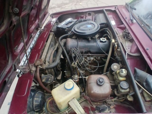 Красный ВАЗ 2107, объемом двигателя 0 л и пробегом 170 тыс. км за 1000 $, фото 2 на Automoto.ua