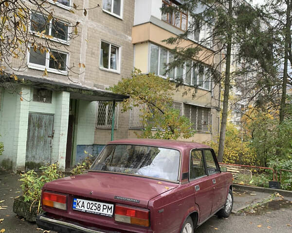 Красный ВАЗ 2107, объемом двигателя 1.45 л и пробегом 66 тыс. км за 1100 $, фото 2 на Automoto.ua