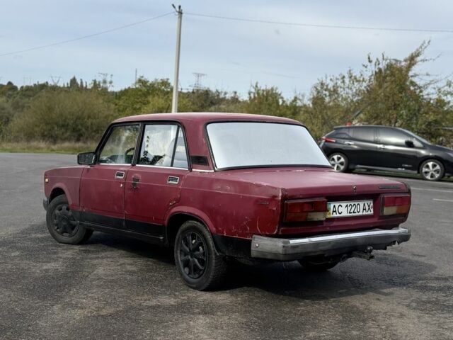 Червоний ВАЗ 2107, об'ємом двигуна 1.5 л та пробігом 300 тис. км за 499 $, фото 2 на Automoto.ua