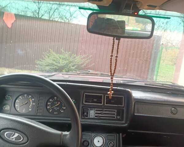 Красный ВАЗ 2107, объемом двигателя 1.45 л и пробегом 76 тыс. км за 1000 $, фото 8 на Automoto.ua