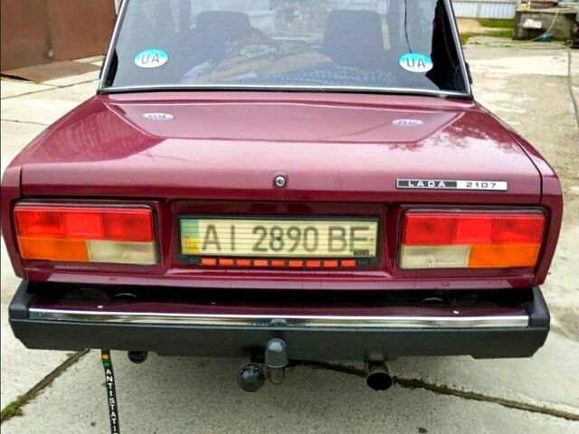 Червоний ВАЗ 2107, об'ємом двигуна 1.5 л та пробігом 123 тис. км за 650 $, фото 3 на Automoto.ua