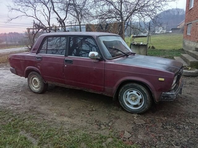 Червоний ВАЗ 2107, об'ємом двигуна 1.6 л та пробігом 100 тис. км за 320 $, фото 1 на Automoto.ua