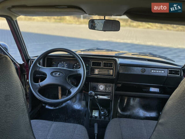 Красный ВАЗ 2107, объемом двигателя 1.5 л и пробегом 89 тыс. км за 1799 $, фото 38 на Automoto.ua