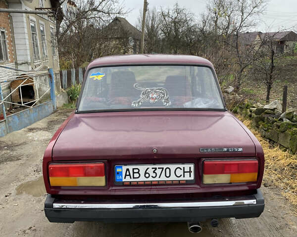 Червоний ВАЗ 2107, об'ємом двигуна 1.45 л та пробігом 300 тис. км за 900 $, фото 3 на Automoto.ua
