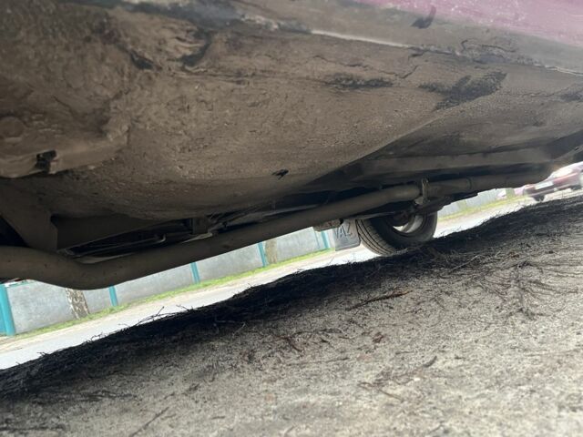 Красный ВАЗ 2107, объемом двигателя 1.6 л и пробегом 3 тыс. км за 1500 $, фото 6 на Automoto.ua