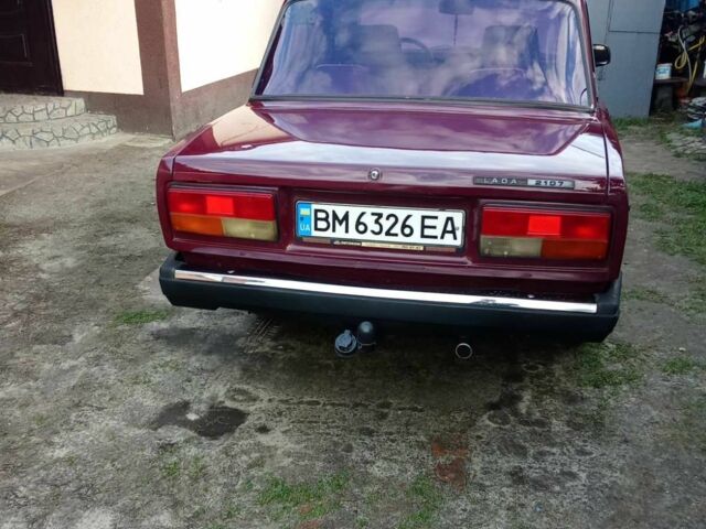 Красный ВАЗ 2107, объемом двигателя 1.5 л и пробегом 86 тыс. км за 1000 $, фото 1 на Automoto.ua