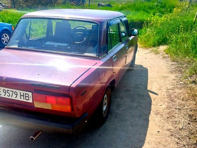 Червоний ВАЗ 2107, об'ємом двигуна 1.5 л та пробігом 234 тис. км за 720 $, фото 3 на Automoto.ua