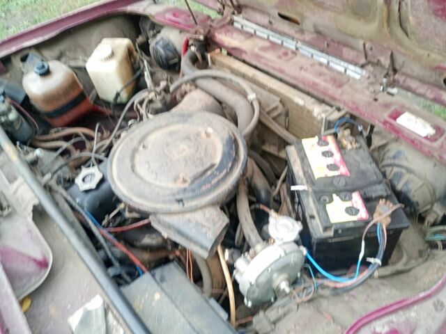 Червоний ВАЗ 2107, об'ємом двигуна 0 л та пробігом 250 тис. км за 900 $, фото 5 на Automoto.ua