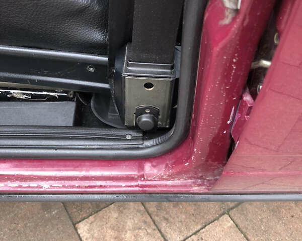 Червоний ВАЗ 2107, об'ємом двигуна 1.6 л та пробігом 72 тис. км за 2250 $, фото 17 на Automoto.ua