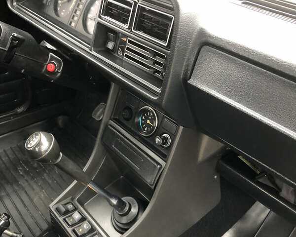 Червоний ВАЗ 2107, об'ємом двигуна 1.6 л та пробігом 72 тис. км за 2250 $, фото 12 на Automoto.ua