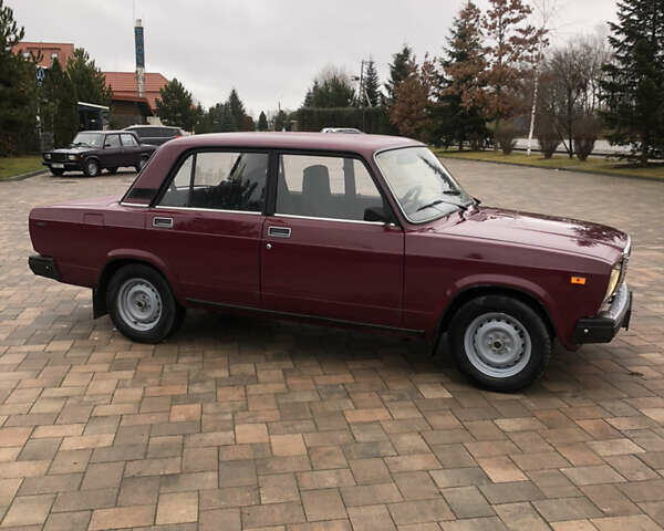 Червоний ВАЗ 2107, об'ємом двигуна 1.6 л та пробігом 72 тис. км за 2250 $, фото 2 на Automoto.ua