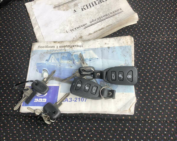 Червоний ВАЗ 2107, об'ємом двигуна 1.6 л та пробігом 72 тис. км за 2250 $, фото 40 на Automoto.ua