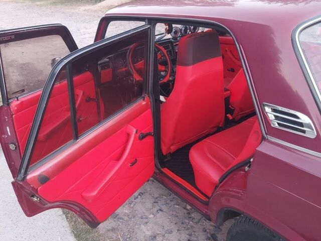 Красный ВАЗ 2107, объемом двигателя 1.6 л и пробегом 99 тыс. км за 1350 $, фото 14 на Automoto.ua