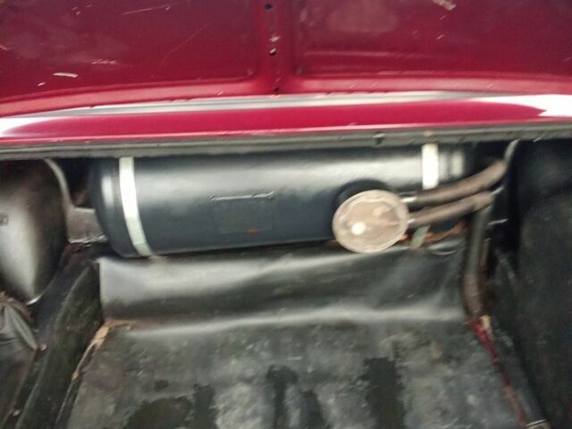 Красный ВАЗ 2107, объемом двигателя 1.5 л и пробегом 86 тыс. км за 1000 $, фото 5 на Automoto.ua