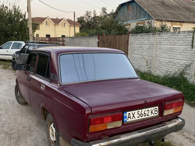 Червоний ВАЗ 2107, об'ємом двигуна 1.6 л та пробігом 190 тис. км за 352 $, фото 2 на Automoto.ua