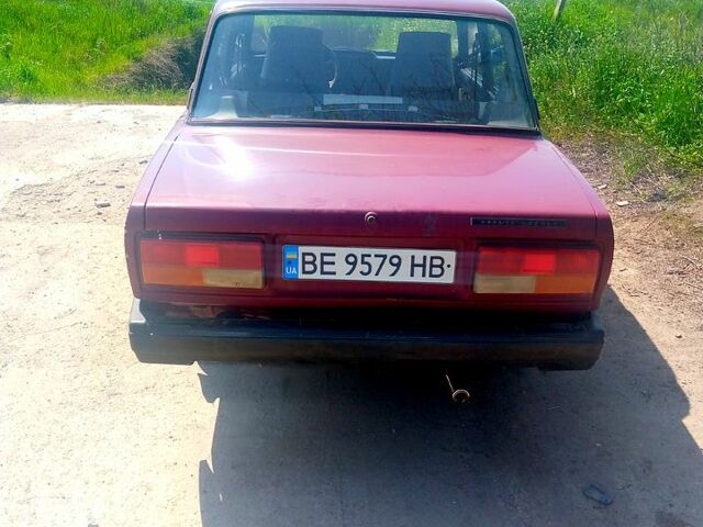 Червоний ВАЗ 2107, об'ємом двигуна 1.5 л та пробігом 234 тис. км за 720 $, фото 4 на Automoto.ua