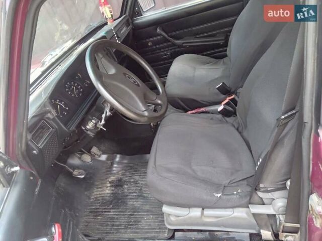 Красный ВАЗ 2107, объемом двигателя 1.5 л и пробегом 22 тыс. км за 800 $, фото 3 на Automoto.ua
