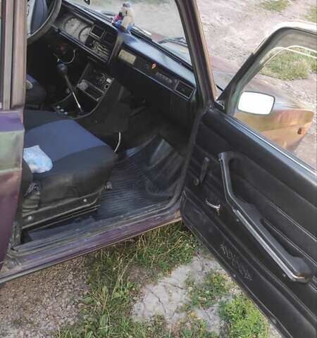 Червоний ВАЗ 2107, об'ємом двигуна 1.57 л та пробігом 100 тис. км за 900 $, фото 9 на Automoto.ua