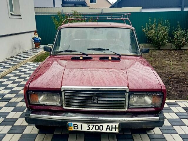 Красный ВАЗ 2107, объемом двигателя 1.6 л и пробегом 0 тыс. км за 1250 $, фото 1 на Automoto.ua