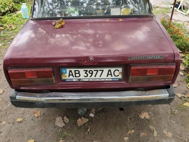 Красный ВАЗ 2107, объемом двигателя 0 л и пробегом 47 тыс. км за 850 $, фото 3 на Automoto.ua