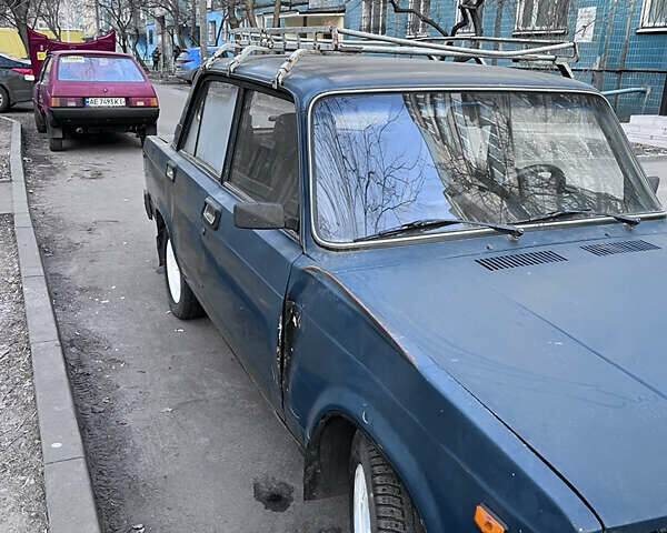 Красный ВАЗ 2107, объемом двигателя 1.09 л и пробегом 666 тыс. км за 625 $, фото 3 на Automoto.ua
