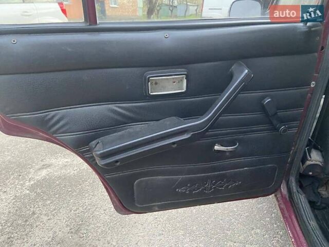 Красный ВАЗ 2107, объемом двигателя 1.6 л и пробегом 70 тыс. км за 650 $, фото 13 на Automoto.ua