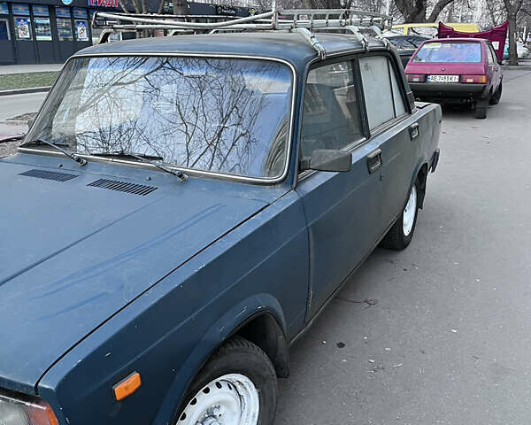 Красный ВАЗ 2107, объемом двигателя 1.09 л и пробегом 666 тыс. км за 625 $, фото 1 на Automoto.ua