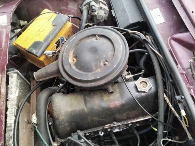 Красный ВАЗ 2107, объемом двигателя 1.6 л и пробегом 300 тыс. км за 450 $, фото 5 на Automoto.ua