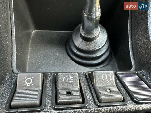 ВАЗ 2107 2004 в Виннице на Automoto.ua Красный ВАЗ 2107, объемом двигателя 1.5 л и пробегом 77 тыс. км за 2450 $, фото 51 на Automoto.ua