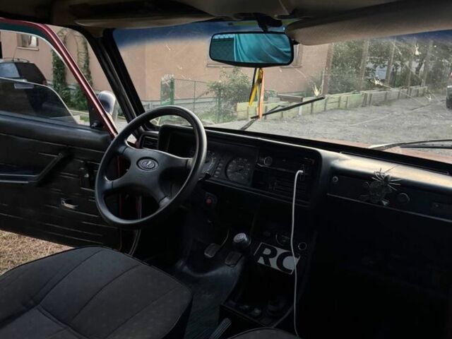 Красный ВАЗ 2107, объемом двигателя 1.5 л и пробегом 60 тыс. км за 800 $, фото 3 на Automoto.ua