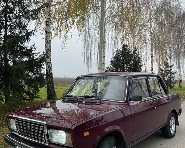 Червоний ВАЗ 2107, об'ємом двигуна 1.5 л та пробігом 31 тис. км за 2000 $, фото 1 на Automoto.ua